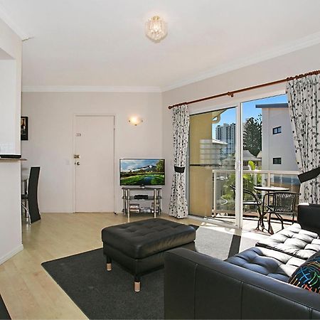 Harmony - A Desirable Area In Broadbeach Apartment Gold Coast Bagian luar foto