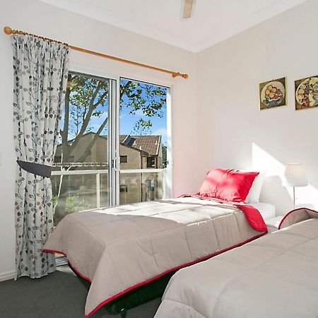 Harmony - A Desirable Area In Broadbeach Apartment Gold Coast Bagian luar foto